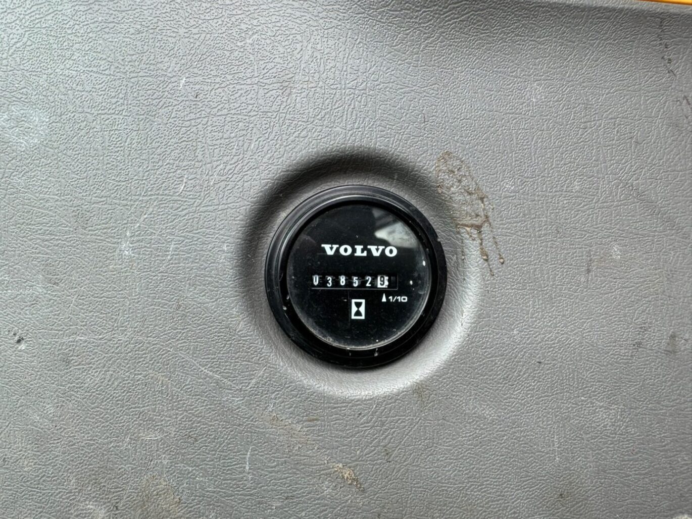 71E13BBD 50AE 4E63 AB7A D9B238FE2C96